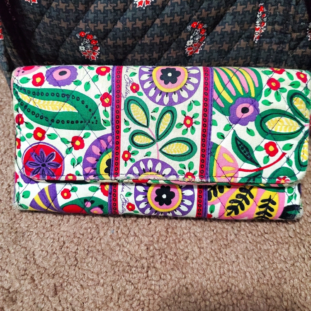 Vera Bradley trifold wallet
